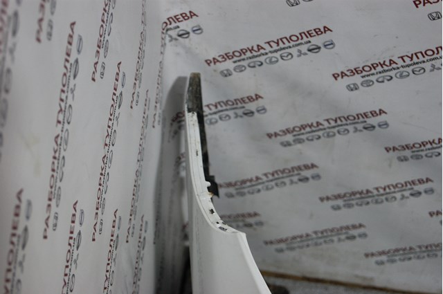 Передній бампер 5211948968 Toyota