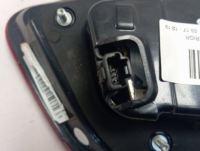 Купити 265553530R Renault (RVI) Ліхтар задній лівий, внутрішній