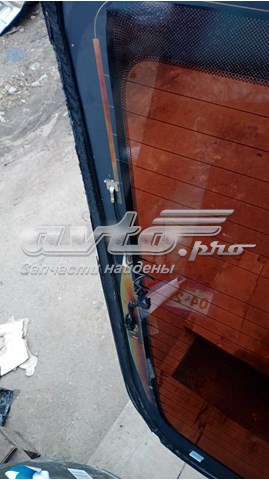 Скло автомобільне заднє XYG GS1803D21 ціна, від 38.01 USD