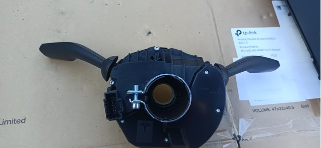  Tesla 1097662000
