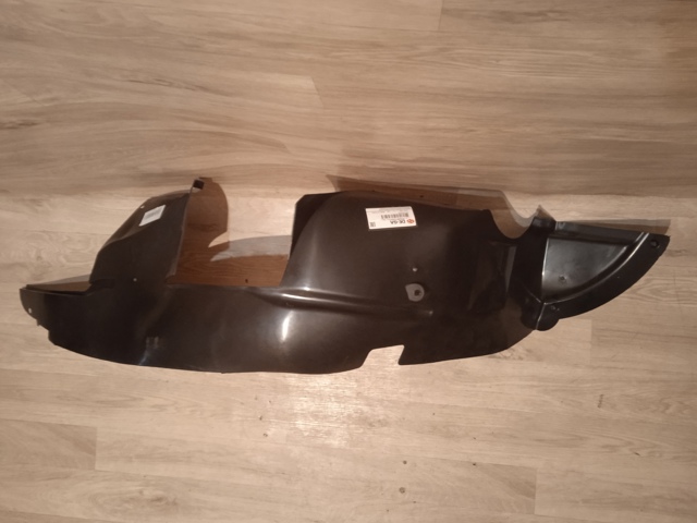 Підкрилки передні праві Dega PEJ15PR003