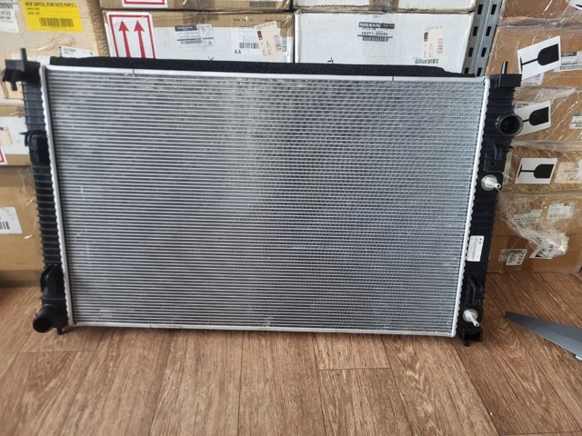 Радіатор основний Nissan/Infiniti 214606RA0B ціна, від 124.31 USD