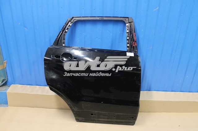 Двері задні, праві LR028556 Land Rover