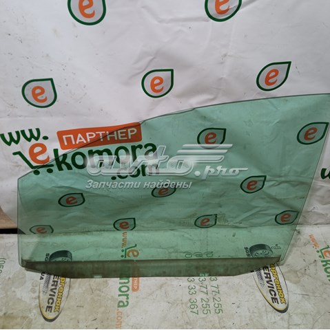 Купити GS7403D301 XYG Скло та ущільнювачі скла вітрового правого/лівого