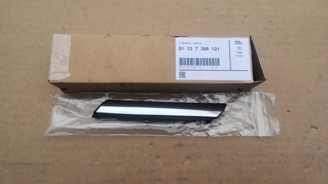 51137388121 BMW 