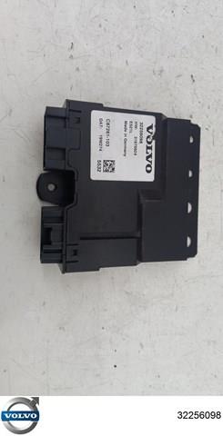 Купити 32256098 Volvo 
