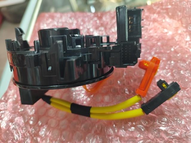 Купити 843060N010 Toyota Контактне кільце подушки безпеки