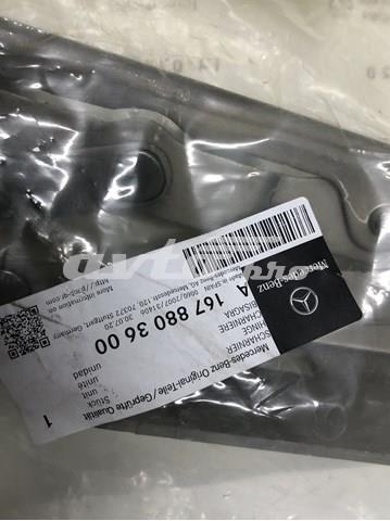 Петля капота, права Mercedes A1678803600