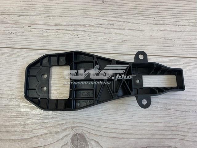 Купити EG2172412 Mazda 