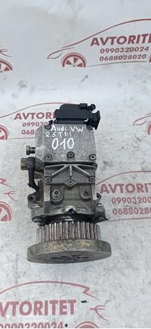 Паливний насос високого тиску 0470506010 Bosch