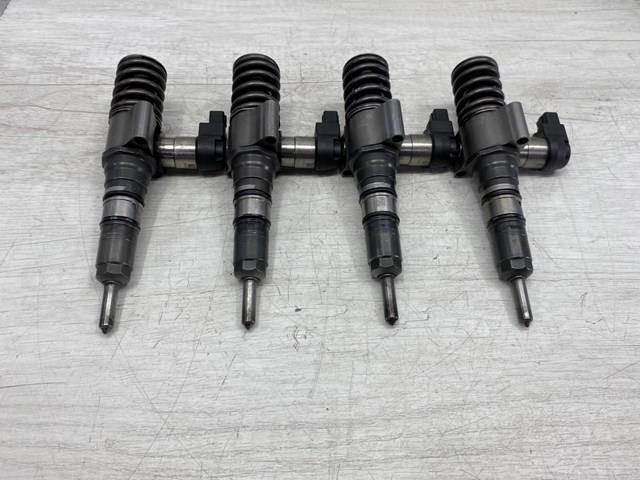 Форсунка паливна Continental/Siemens 03G130073S ціна, від 158.45 USD