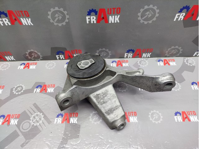 Подушка (опора) двигуна, передня General Motors 94543720 ціна, від 56.20 USD