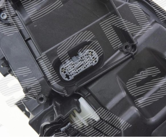 ZAD111623R Signeda Фара передня права