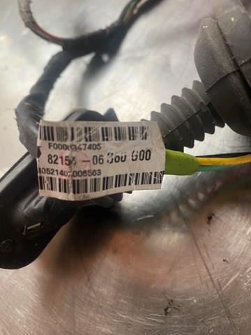 8215406360 Toyota 