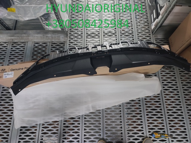 Молдинг решітки радіатора, верхній 86391AA000 Hyundai/Kia