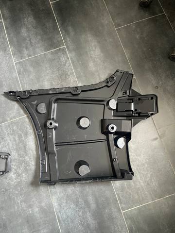 Купити 7155140 Autotechteile Кронштейн бампера заднього, правий