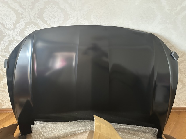 954003 Polcar Капот
