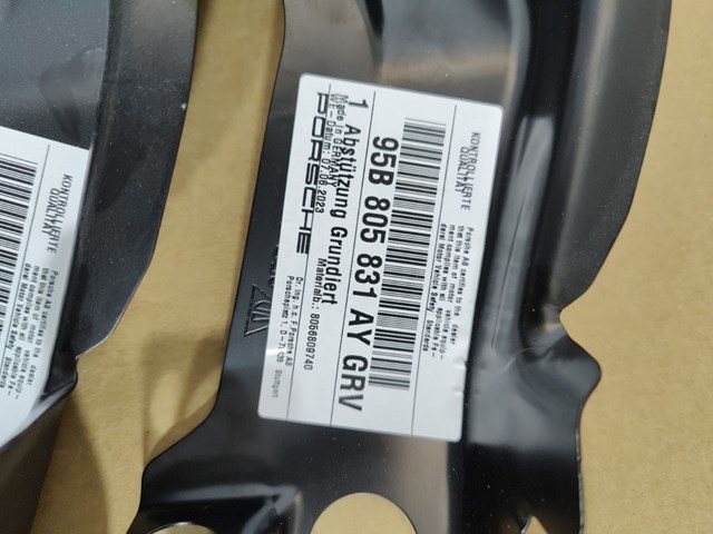  95B805831AYGRV Porsche