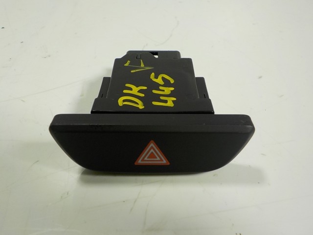 Кнопка аварійки 843320D220 Toyota