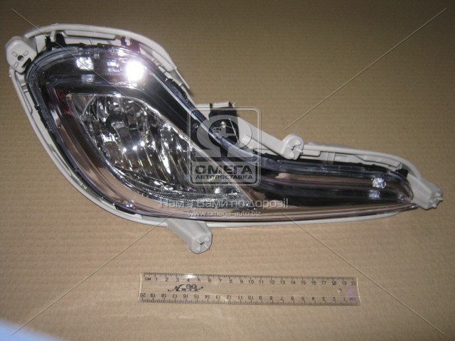 Туманка права Tempest 0270741H2C ціна, від 30.95 USD