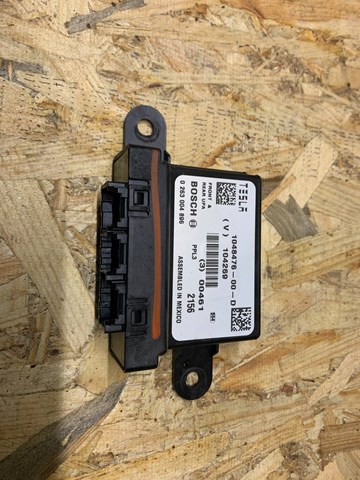  Tesla 104847600D ціна, від 36.74 USD