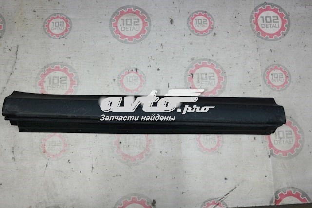 Купити Молдинг передньої лівої двері Toyota RAV4 IV A4