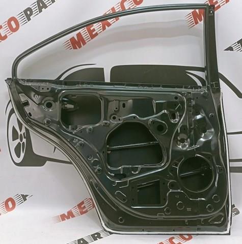 Купити 6700433180 Toyota Двері задні, ліві