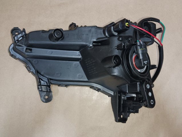 HSF115638AR Rhino Фара протитуманна, права