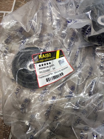 Опора амортизатора переднього RC02082 Raiso