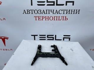  107673700C Tesla