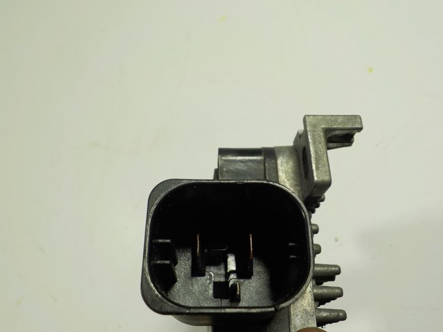 Купити 760841004 BMW 