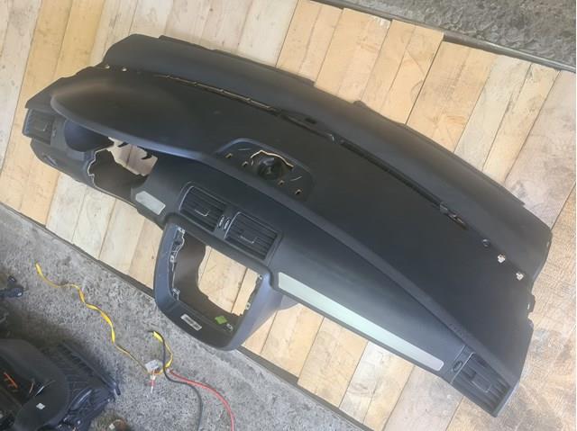  Mercedes A2516800587