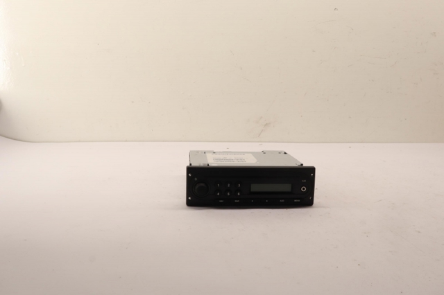 Магнітола (радіо AM/FM) Renault (RVI) 281151362R ціна, від 38.26 USD