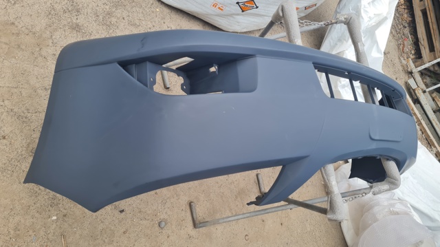 PCV04132BA Signeda Бампер передній в зборі