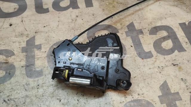  Замок передньої лівої двері Toyota RAV4 4