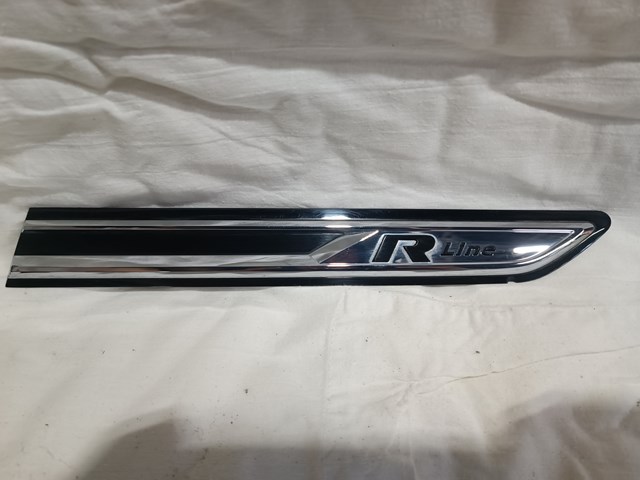  VAG 3G8853689B ціна, від 50.68 USD