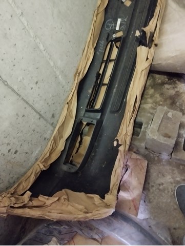 Бампер передній Toyota 5211960929