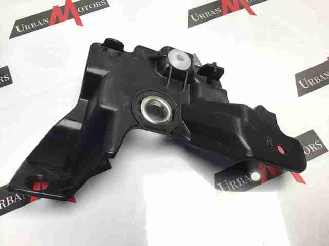  Land Rover LR086096