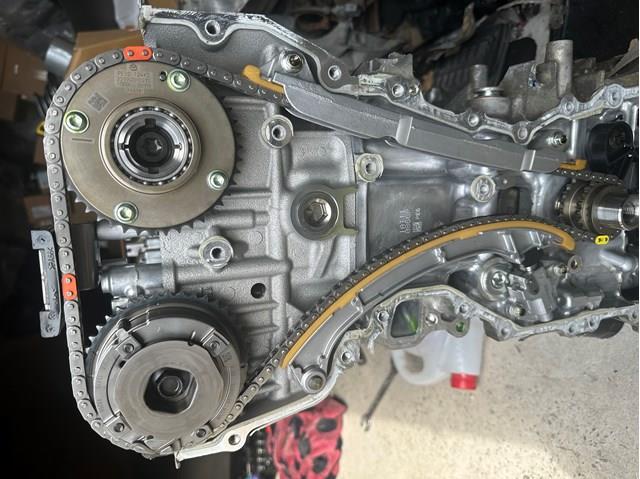 PE02124X0 Mazda Зірка-шестерня розподільного валу двигуна, впускного