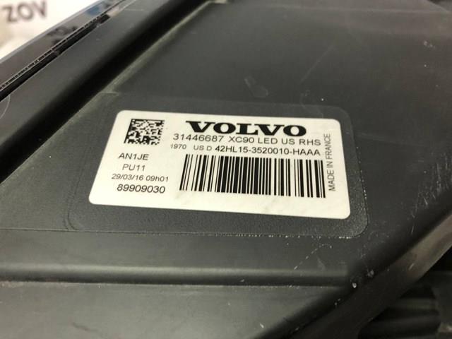 Фара права 31468721 Volvo
