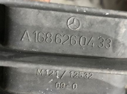 Купити A1686260433 Mercedes 
