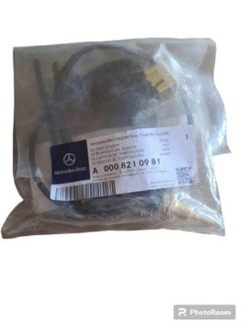 A0008210981 Mercedes 