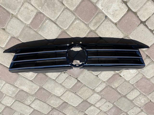 Облицювання радіатора Polcar 95030520 ціна, від 54.44 USD