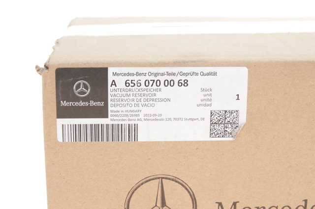 A6560700068 Mercedes Ресивер вакуумний двигун