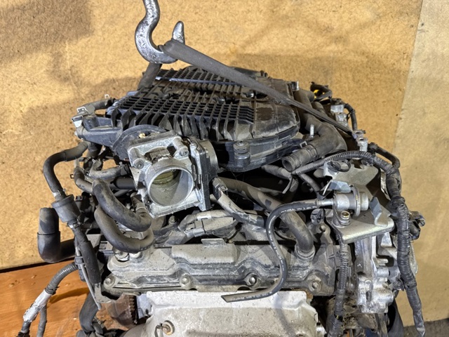 Купити 101021NFAB Nissan/Infiniti Двигун