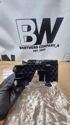 Купити 65152898621 BMW 