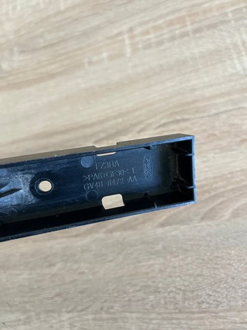 Купити GV4B8472AA Ford Жалюзі радіатора охолодження
