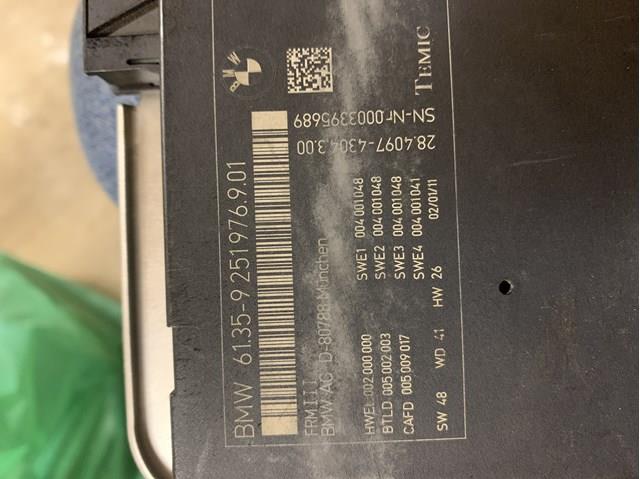  61359251976 BMW