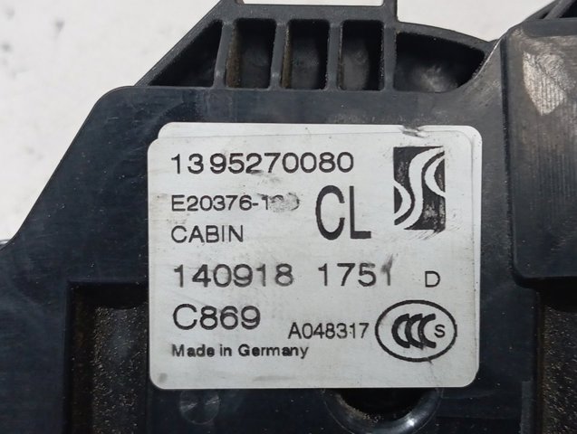 Замок передньої двері, лівої GP GP1395270080 ціна, від 52.36 USD