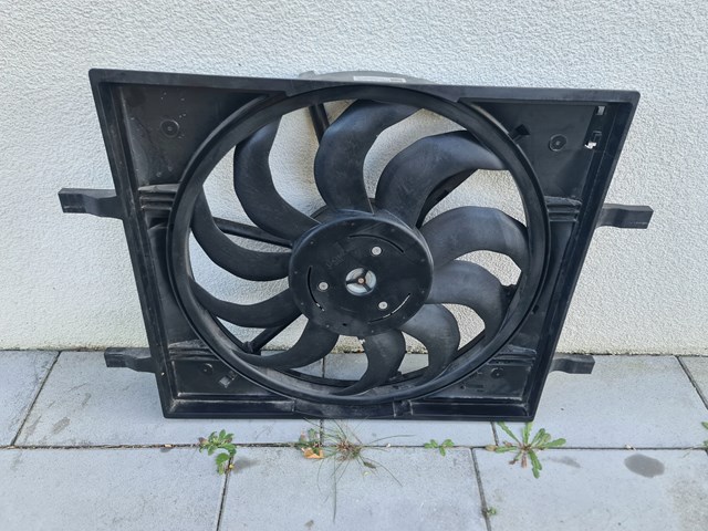 Купити FP74W171 FPS Дифузор радіатора охолодження, в зборі з двигуном і крильчаткою